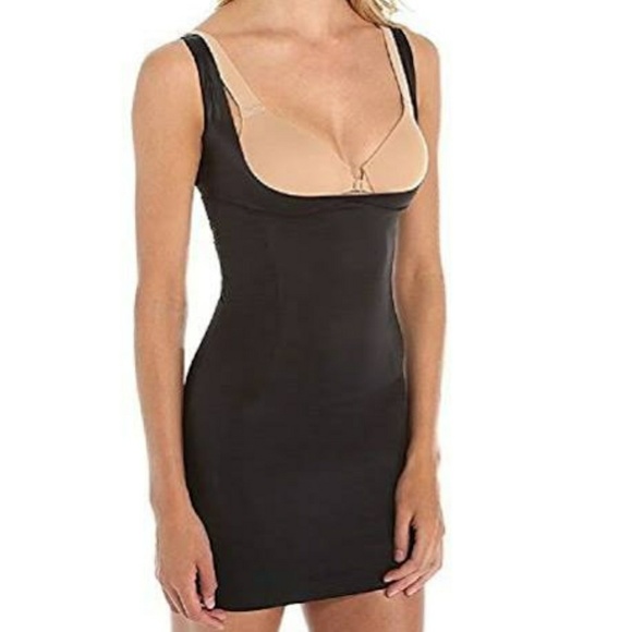 ASSETS by Sara Blakely Other - Assets Black Open Bust Spot-on Slimming Slip